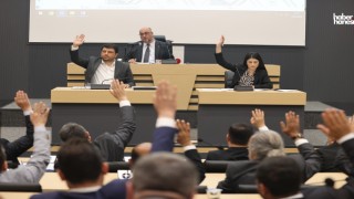 Mehmet Akpınar: 'Büyük yıkıntıları olsa da Dulkadiroğlu metropol bir ilçedir'