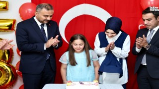 Başkan Toptaş, Şehit Ahmet Yılmaz’ın Kızı Elçin Naz’a Doğum Günü Sürprizi Yaptı