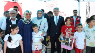 Kahramanmaraş'ta Öksüz ve Yetim Çocuklara Karne ve Bayram Hediyesi: Muhabbet Kuşları