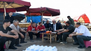 Kurban Bayramı Öncesi Hazırlıklar Tamam: Başkan Akpınar Kurbanlık Pazarında