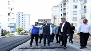 Onikişubat Belediye Başkanı Toptaş, Mahalle Yollarında İncelemelerde Bulundu