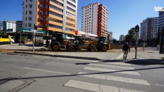 Kahramanmaraş Büyükşehir, Tekerek'te Yürüyüş Yollarını Yenileyerek Konforu Arttırıyor