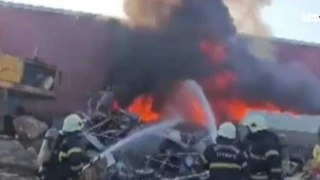 Kahramanmaraş'ta Hurdalık Yangını Korku Yarattı!