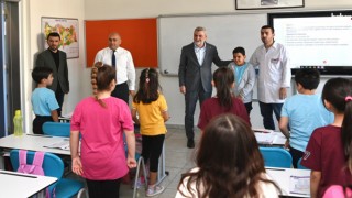 Kahramanmaraş'ta Şehit Emanetine Vefa: Başkan Görgel, Şehit Oğlunu Okuluna Uğurladı