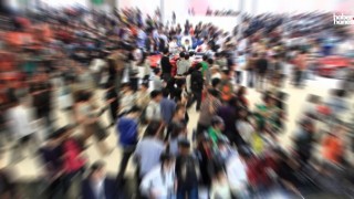 Psikiyatri Uzmanı Uyarıyor: Toplumsal Travmalar Kimlik Gelişimini Olumsuz Etkiliyor