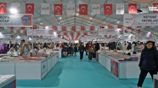 Kahramanmaraş Kitap Fuarında Altıncı Gün: Coşkuyla Devam Ediyor!