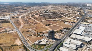Şehitkâmil'de Bozuk Yollar Onarıldı, Yeni Arazi Yolları Açıldı