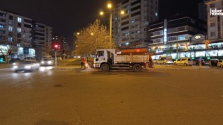 Kahramanmaraş Büyükşehir, Yoğun Yağış ve Buzlanmaya Karşı Hareket Geçti