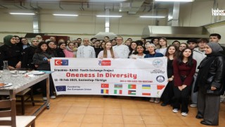 GİBTÜ’de Kültürel Buluşma: Uluslararası Öğrenciler Türk Mutfağını Keşfetti!