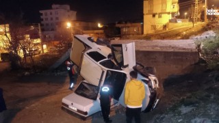 Kahramanmaraş'ta Gece Yarısı Feci Kaza: Pikap Park Halindeki Araca Çarptı!