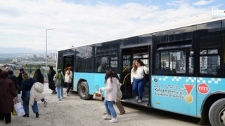 Kahramanmaraş Büyükşehir Belediyesi’nden Üniversitelilere Ulaşım Desteği