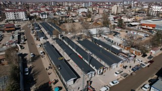Kahramanmaraş Büyükşehir’den Elbistan Esnafına 155 Konteyner İş Yeri