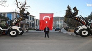 Türkoğlu’nda Altyapı Çalışmaları Hızlanıyor: Yeni İş Makineleriyle Etkin Hizmet!