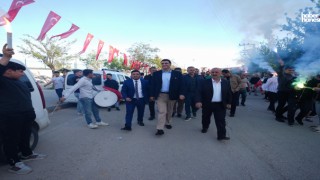 Başkan Umut Yılmaz’a Dülük’te Miting Gibi Karşılama!
