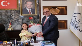 Dulkadiroğlu’nda 23 Nisan Coşkusu: Başkanlık Koltuğu Merve Nida Sarp’ın Oldu