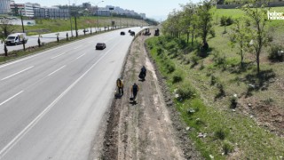 Kahramanmaraş Büyükşehir’den Estetik Dokunuş: Batı Çevre Yolu Temizleniyor