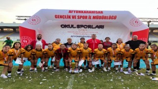 Adil Sani Konukoğlu Spor Lisesi'nden Futbolda Çifte Sevinç!