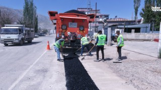 KASKİ, Elbistan’da Bozulan Yolları Sıcak Asfaltla Yeniliyor!