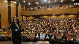 Onikişubat Okuyor’da Kelimelerin Büyülü Dünyasına Yolculuk