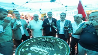 Aşure Bereketi Dulkadiroğlu’nda Paylaşıldı! Binlerce Kişi Aynı Sofrada Buluştu