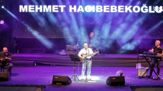Kahramanmaraş’ın Sevilen Sanatçısı Hacıbebekoğlu, Fuar Sahnesinde!
