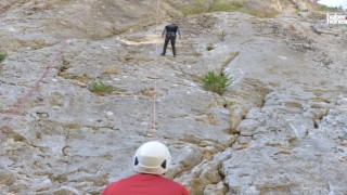 Kahramanmaraş Büyükşehir İtfaiyesi’nden Dağcılık ve Yüksekten Kurtarma Eğitimi