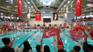 Şehitkamil’de 14. Geleneksel Cumhuriyet Kupası Yüzme Yarışları Tamamlandı