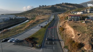 Kahramanmaraş Büyükşehir, Sümbüllü Caddesi’ni Modern Bir Görünüme Kavuşturdu