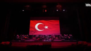 Şehitkamil’de 25 Aralık Ruhunu Yaşatan Destansı Konser