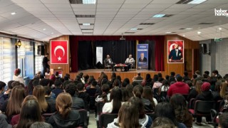 Yazar Mustafa Köneçoğlu, Andırın’da Öğrencilerle Buluştu