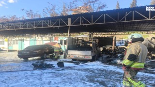 Kahramanmaraş’ta Yangında Konteyner ve Araçlar Zarar Gördü