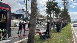 Kahramanmaraş’ta Korkutan Yangın: İkinci El Eşya Dükkânı Kullanılamaz Hale Geldi!