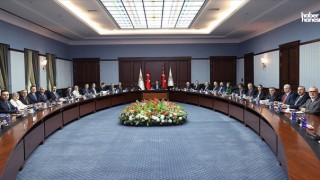 Cumhurbaşkanı Erdoğan MYK’yı Topluyor: Gündemde Kahramanmaraş ve Okul Güvenliği Var