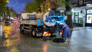 Kahramanmaraş Büyükşehir ve KASKİ’den Yağışa Karşı Yoğun Mesai