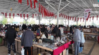 Şehitkamil’de Antika Pazarı Yoğun İlgi Gördü