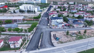 Elbistan Devlet Hastanesi Yolu Yenileniyor: İstiklal Caddesi Asfaltla Kaplanıyor
