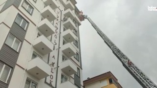 Kahramanmaraş’ta Apartman Yangını Paniği: Engelli Vatandaş Mahsur Kaldı