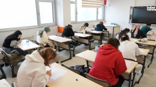 Pusula Maraş’ın KPSS Deneme Sınavları Gençlerden Yoğun İlgi Görüyor