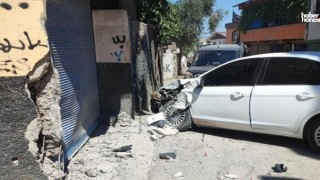Kahramanmaraş’ta Kontrolden Çıkan Otomobil Çocuğa Çarptı: 2 Yaralı