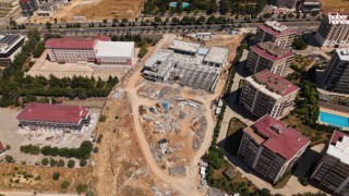 Başkan Görgel; “Türkiye’ye Örnek Olacak Gençlik ve Spor Merkezimiz Hızla Yükseliyor”