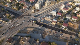 Kahramanmaraş Büyükşehir, Lütfi Köker’de Sıcak Asfalt Serimine Başladı