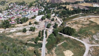 Elbistan Kırsalında Ulaşımı Rahatlatacak Yeni Köprünün Temeli Atıldı