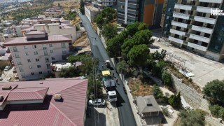 Kahramanmaraş Büyükşehir, Onikişubat Kâtip Çelebi Caddesi’ni Asfaltlıyor