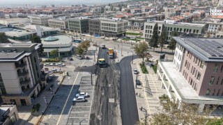 Kahramanmaraş Büyükşehir, Hükümet Bulvarı’nın Asfaltını Yeniliyor