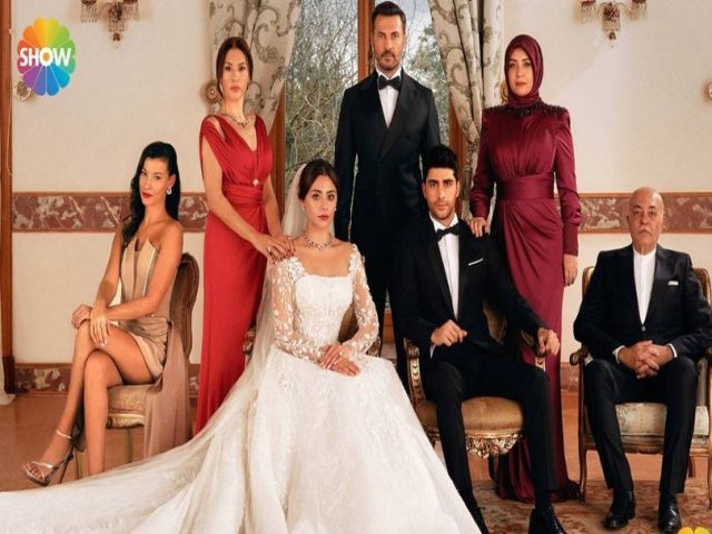 Kızılcık Şerbeti 1.Bölüm İzle
