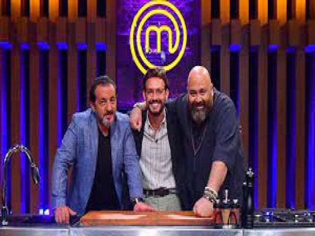 MasterChef Türkiye 136.Bölüm İzle